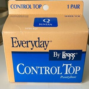 Everyday by L’eggs Control Top Pantyhose Suntan Size Q